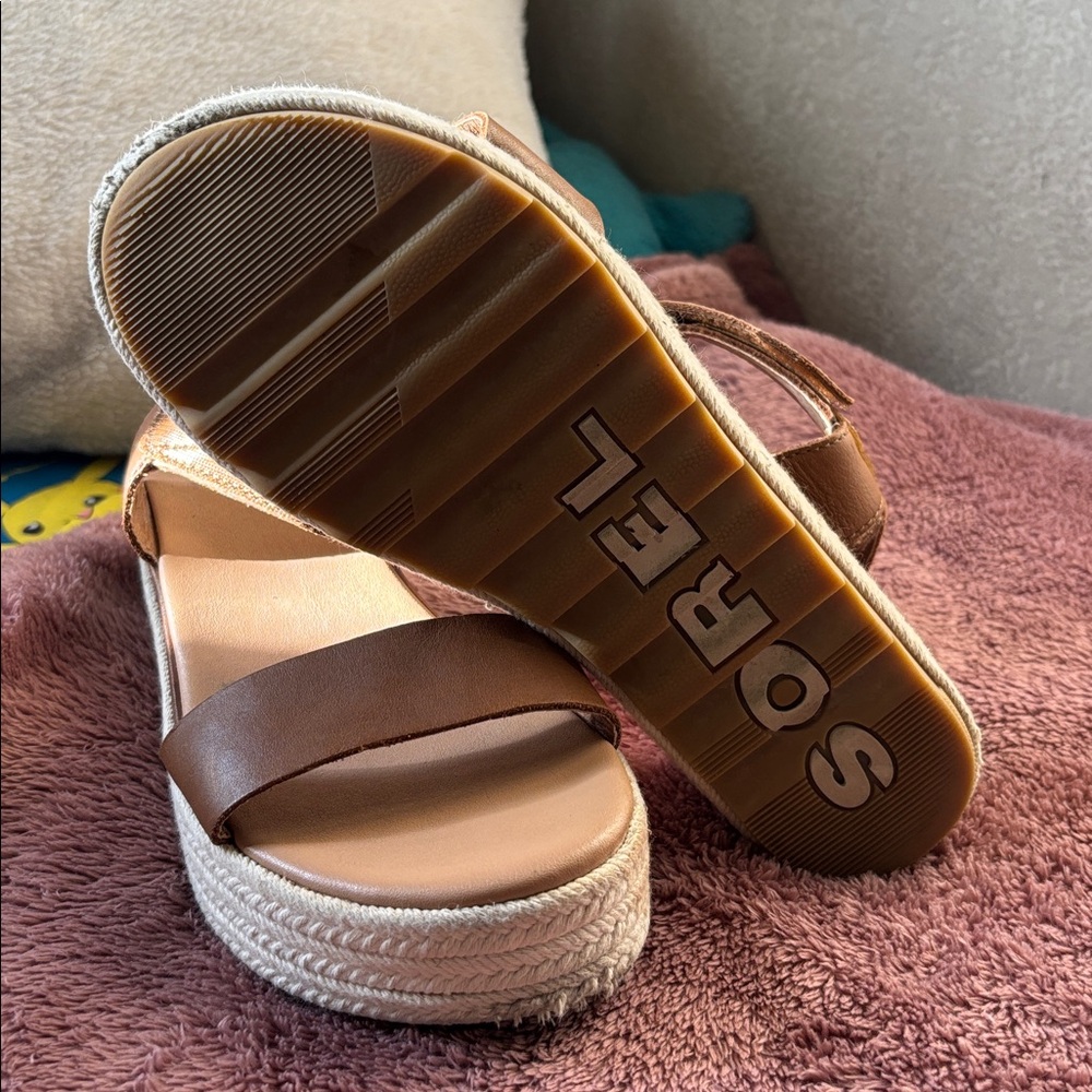 Sorel Tan Espadrille Platform Sandals - Picture 11 of 12